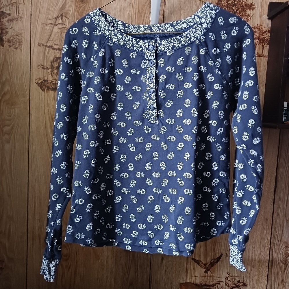 Vintage Y2K Daisy Floral Henley